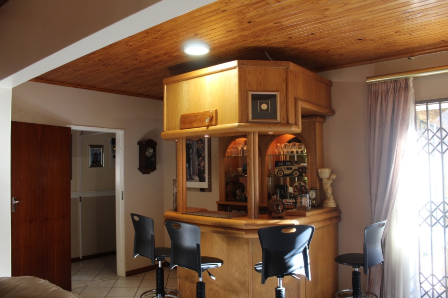 3 Bedroom Property for Sale in Vaalpark Free State